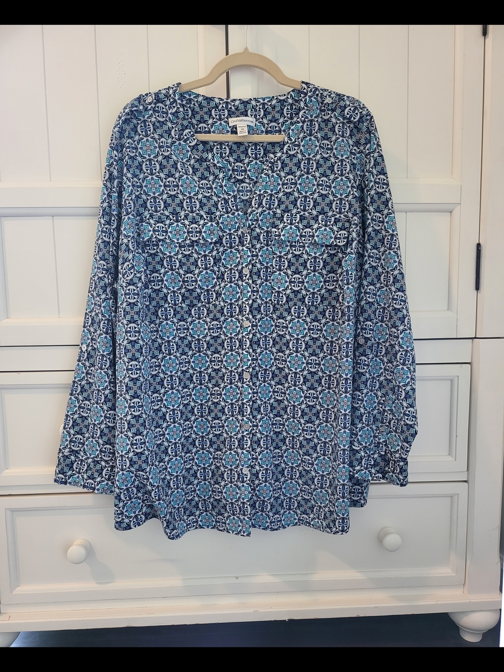 Croft & Barrow Women's 2X Blue Patterned Long-Sleeve Blouse